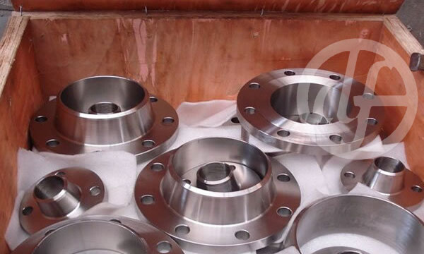 Duplex pipe fittings packing